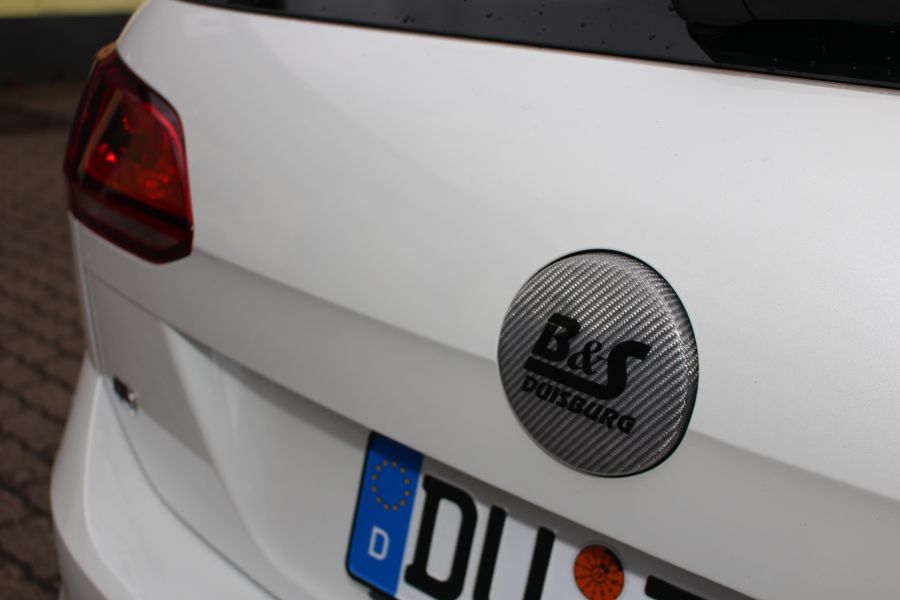 Custom Emblem VW Emblem Echt Carbon Silber Golf VII R Duisburg hinten
